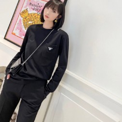 프라다 남여공용 긴팔 3A557
