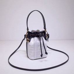 펜디 캔버스 몬트레조 버킷백 6F1891 화이트