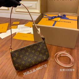 [VVIP] 루이비통 포쉐트 악세수아 NM  M40712