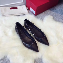 발렌티노 락스터드 샌들 NW50038 블랙