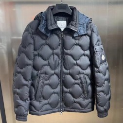 몽클레어 남성용 패딩  MC3533 블랙
