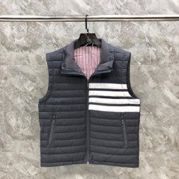 톰브라운 남여공용 패딩조끼 TB8776-1