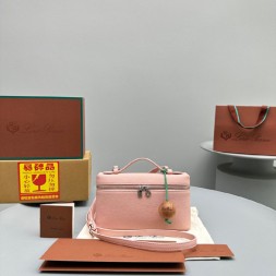 로로피아나 엑스트라 L19 포켓 숄더벡 LP1900-7