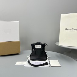 마르지엘라 5AC 백 마이크로  MM3388 블랙