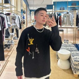 루이비통 남여공용 니트  M10301
