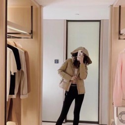 버버리  여성용 패딩 80019073 베이지