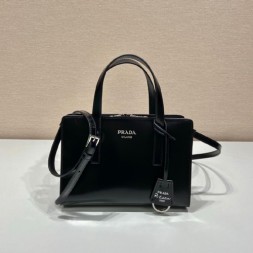 프라다 리에디션 1955 토트 숄더백 1BA357-5