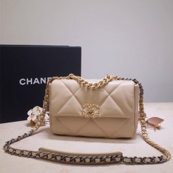 샤넬 CHANEL 19 스몰 플랩 백 AS1160 베이지