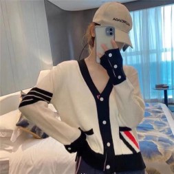 톰브라운 남여공용 가디건 TB8731