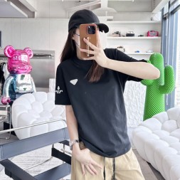 프라다 남여공용 반팔  3A519-2