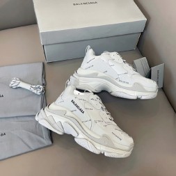 발렌시아가 남여공용 신상 트리플S 604900-28
