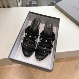 발렌시아가 여성용 펌프스 656081-4