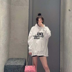 발렌시아가  남여공용 후드  528774-1