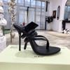 오프화이트 여성용 신상 펌프스 OF26651 블랙