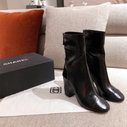 샤넬 신상 쇼트 부츠 G34281 블랙