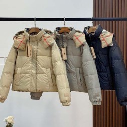 버버리 여성용 패딩 80019251