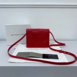 보테가 인트레치아토 나파 미니 크로스 백 574051 레드
