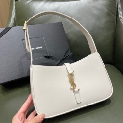 생로랑 스몰 호보백 657228 화이트