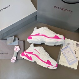 발렌시아가 남여공용 신상 트리플S 604900-20
