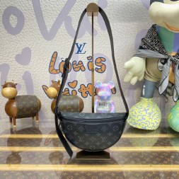 루이비통 LV 문 크로스바디 M23835