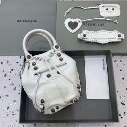 발렌시아가 르카골 버킷백 S 638519 화이트