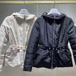 몽클레어 여성 숏패딩 MC3551